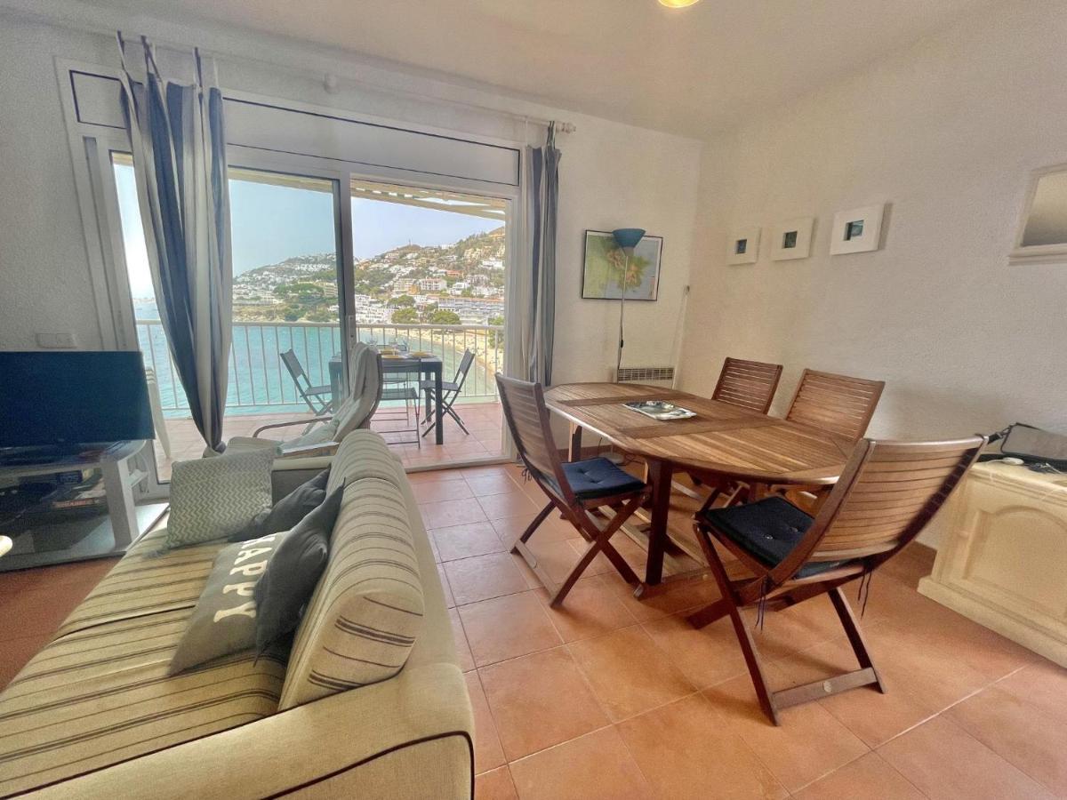 Apartment Almadraba Raymond
