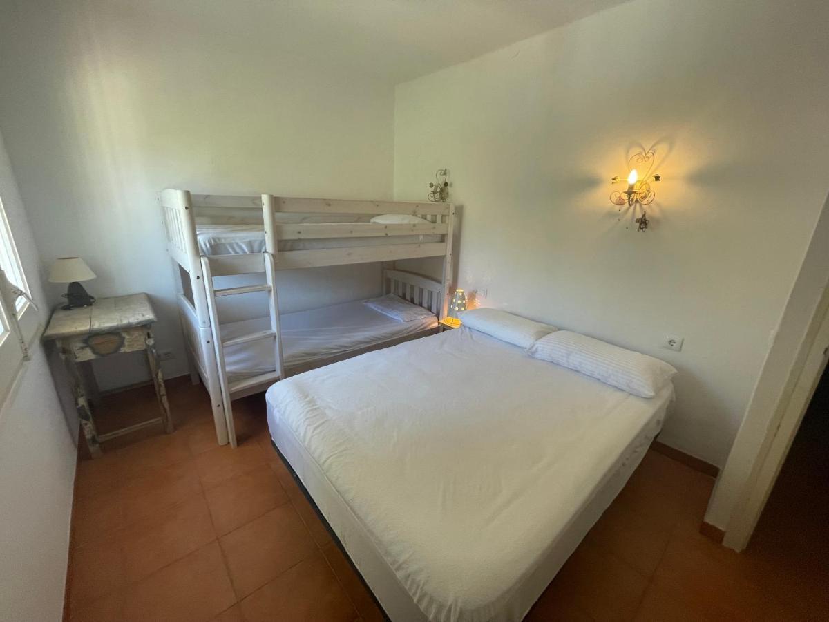 Apartment Almadraba Raymond Roses